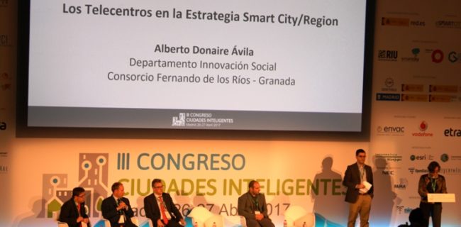 Momento de la intervención de Alberto Donaire (CFR) en el congreso Ciudades Inteligentes